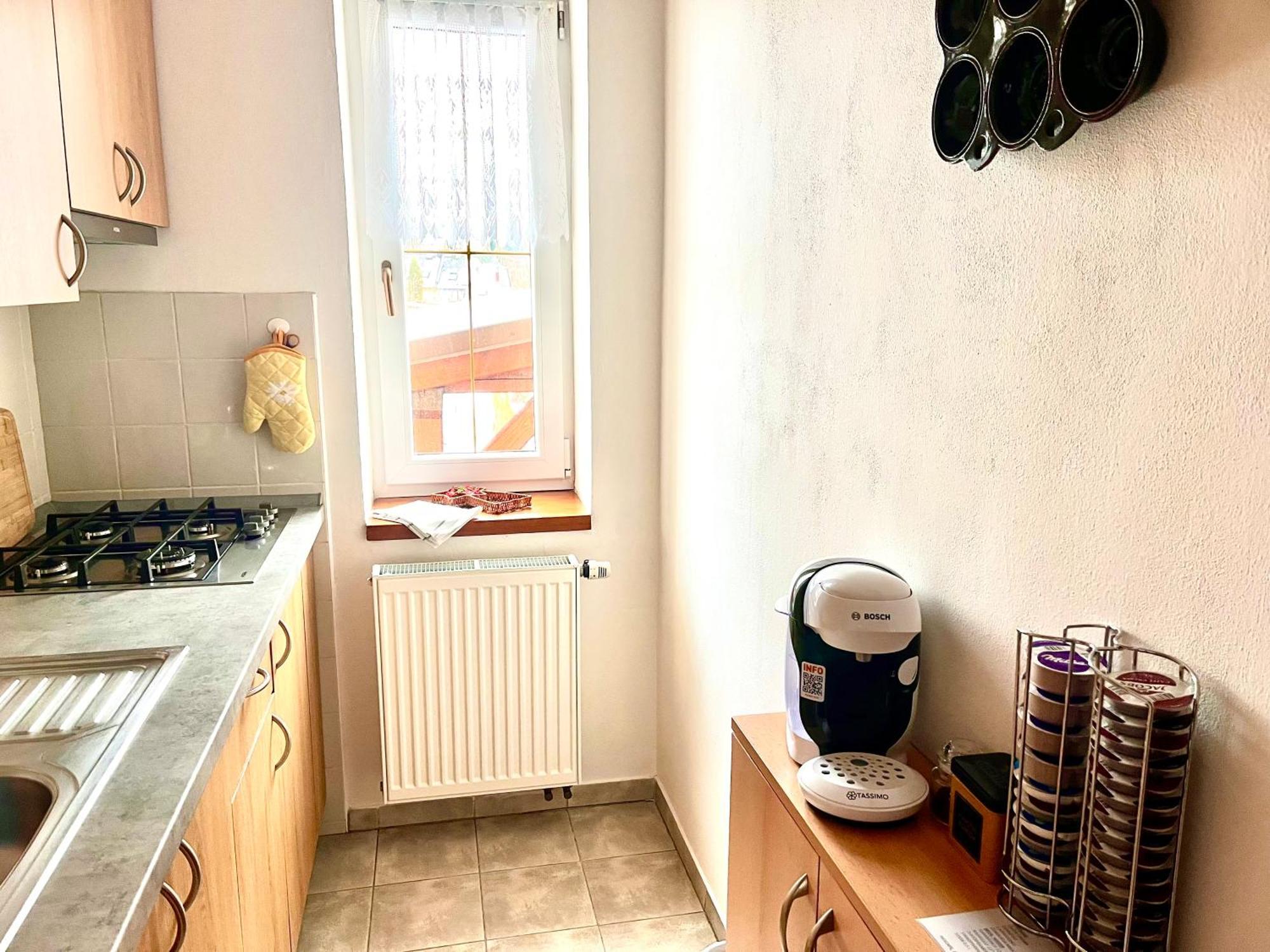 P&P Jicin Apartments - Soukrome 2-3 Luzkove Pokoje S Vlastni Kuchyni A Koupelnou Εξωτερικό φωτογραφία